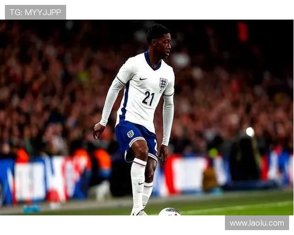 前曼联青训力挺梅努需稳定首发机会成球队中轴核心打造红魔未来